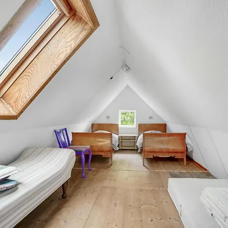 2 Bedroom Gorgeous Home In Snedsted * Snedsted